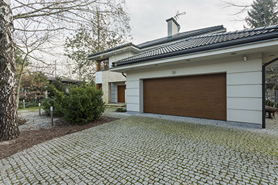 Preparing Garage Doors for Winter